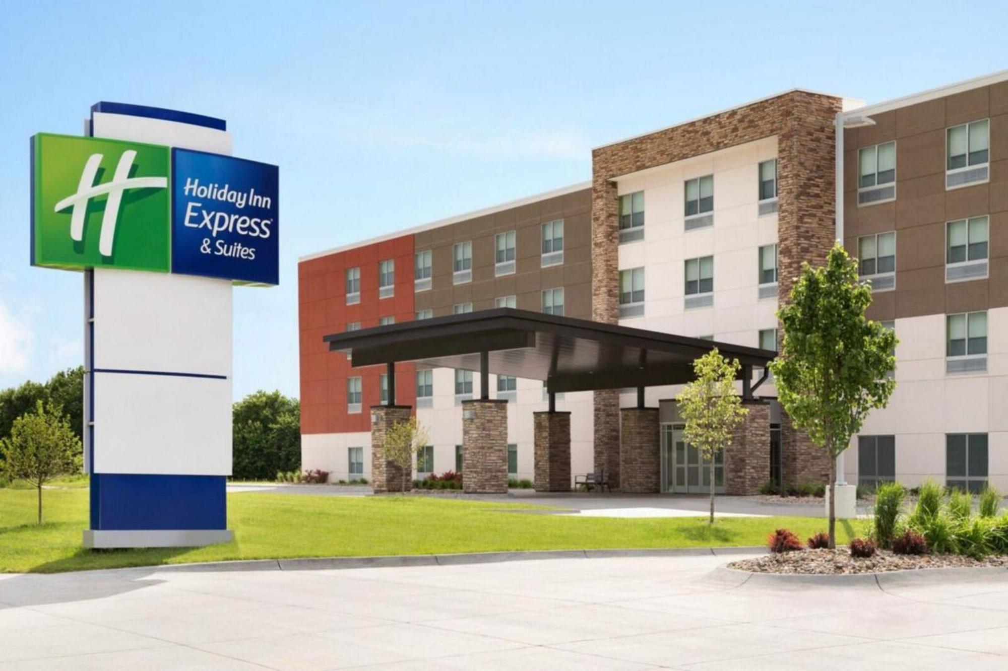 Holiday Inn Express & Suites Fresno Airport By Ihg Φρέσνο Εξωτερικό φωτογραφία